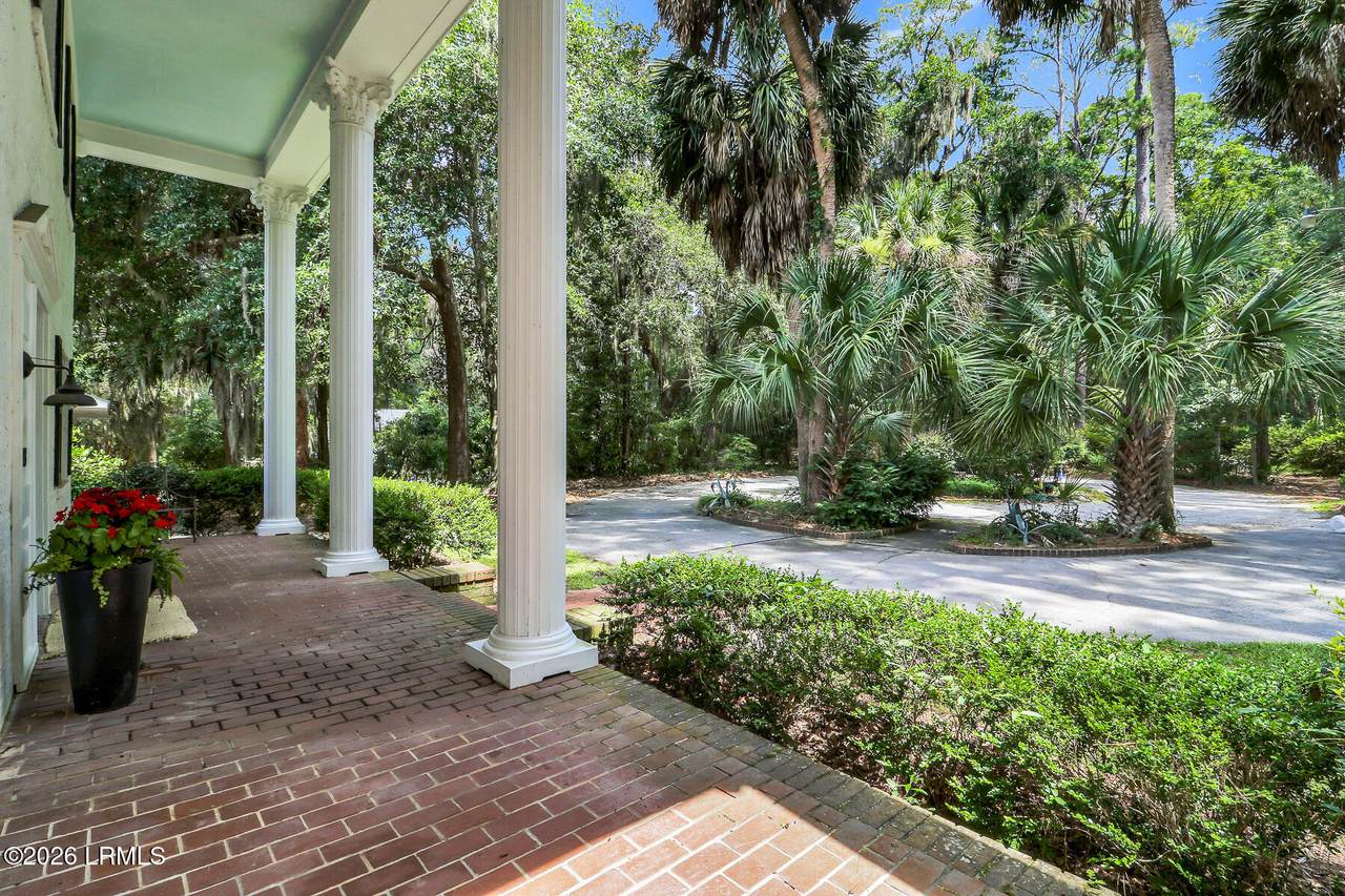 https://bt-photos.global.ssl.fastly.net/beaufortsc/1280_boomver_1_196909-2.jpg