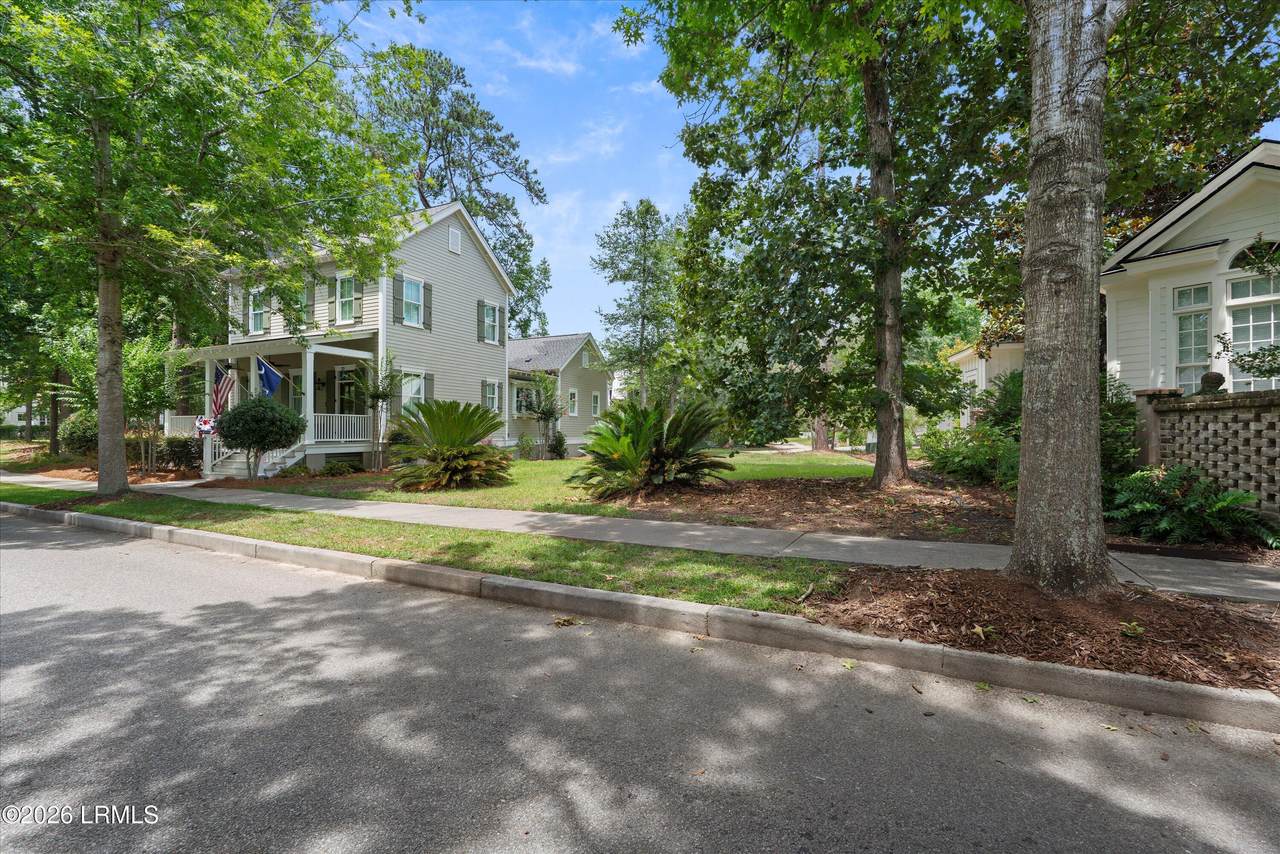 5 Bishop Road - Photo 1