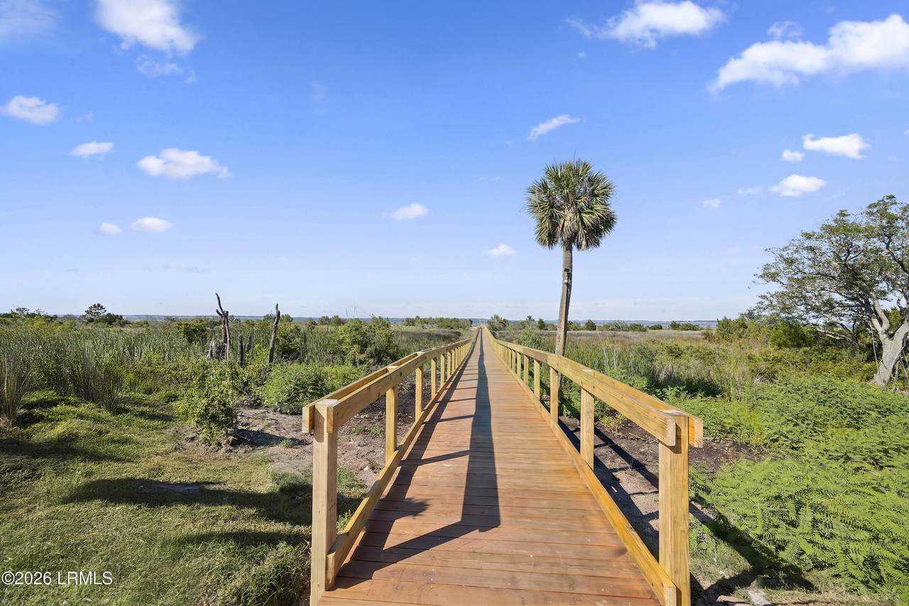 https://bt-photos.global.ssl.fastly.net/beaufortsc/1280_boomver_1_196961-2.jpg