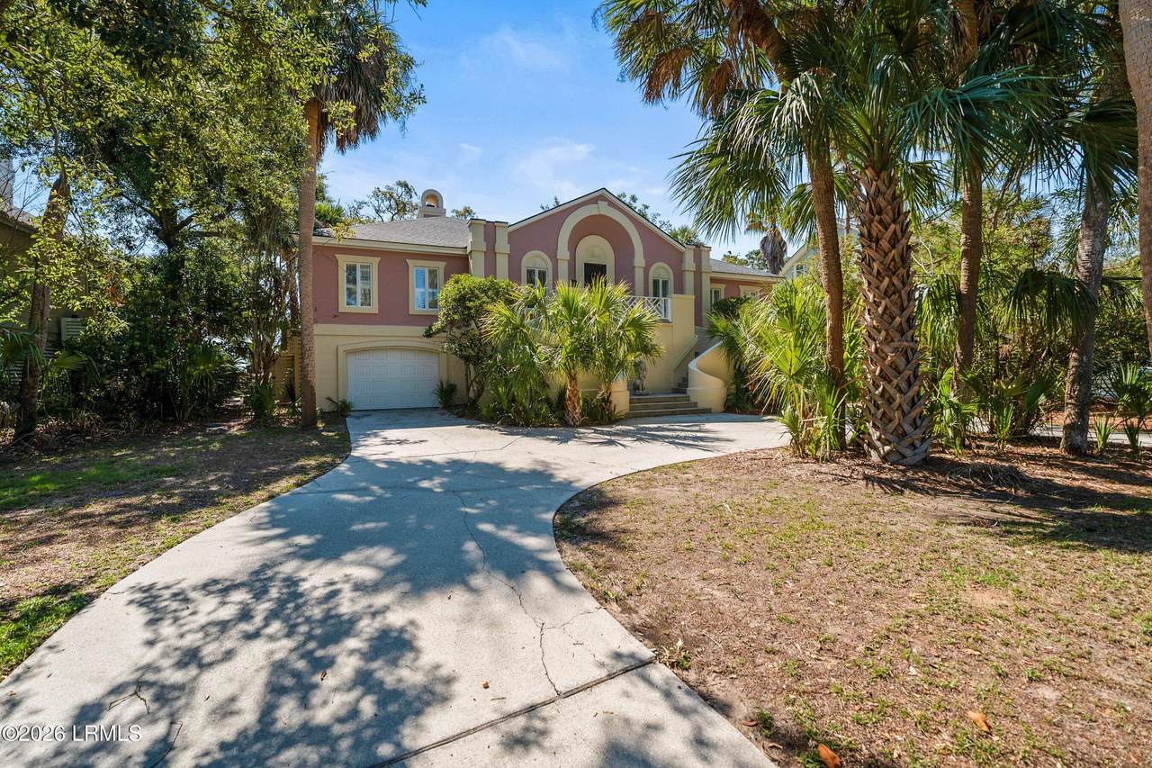 10 River Club Drive - Photo 1