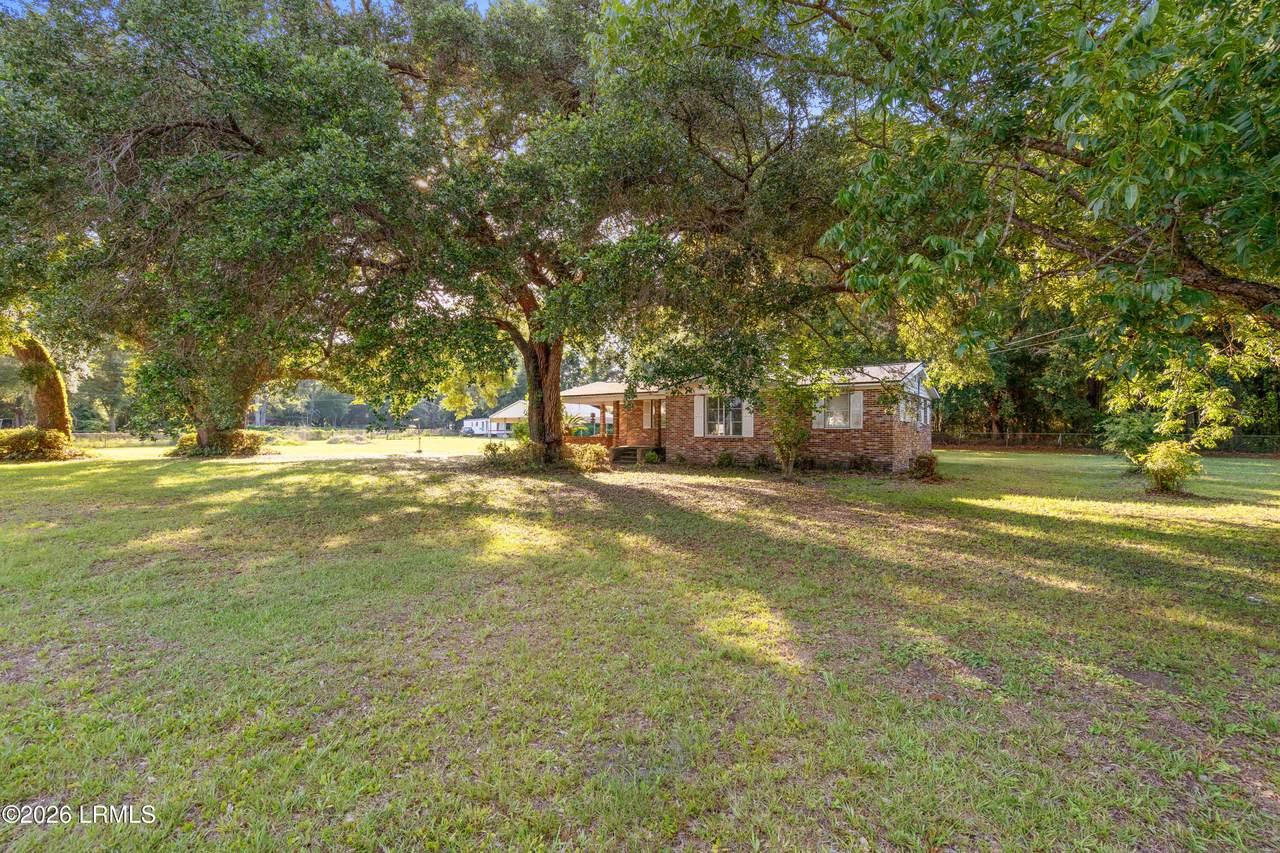https://bt-photos.global.ssl.fastly.net/beaufortsc/1280_boomver_1_197026-2.jpg