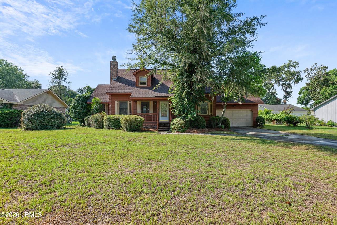 6025 Creek Road - Photo 1