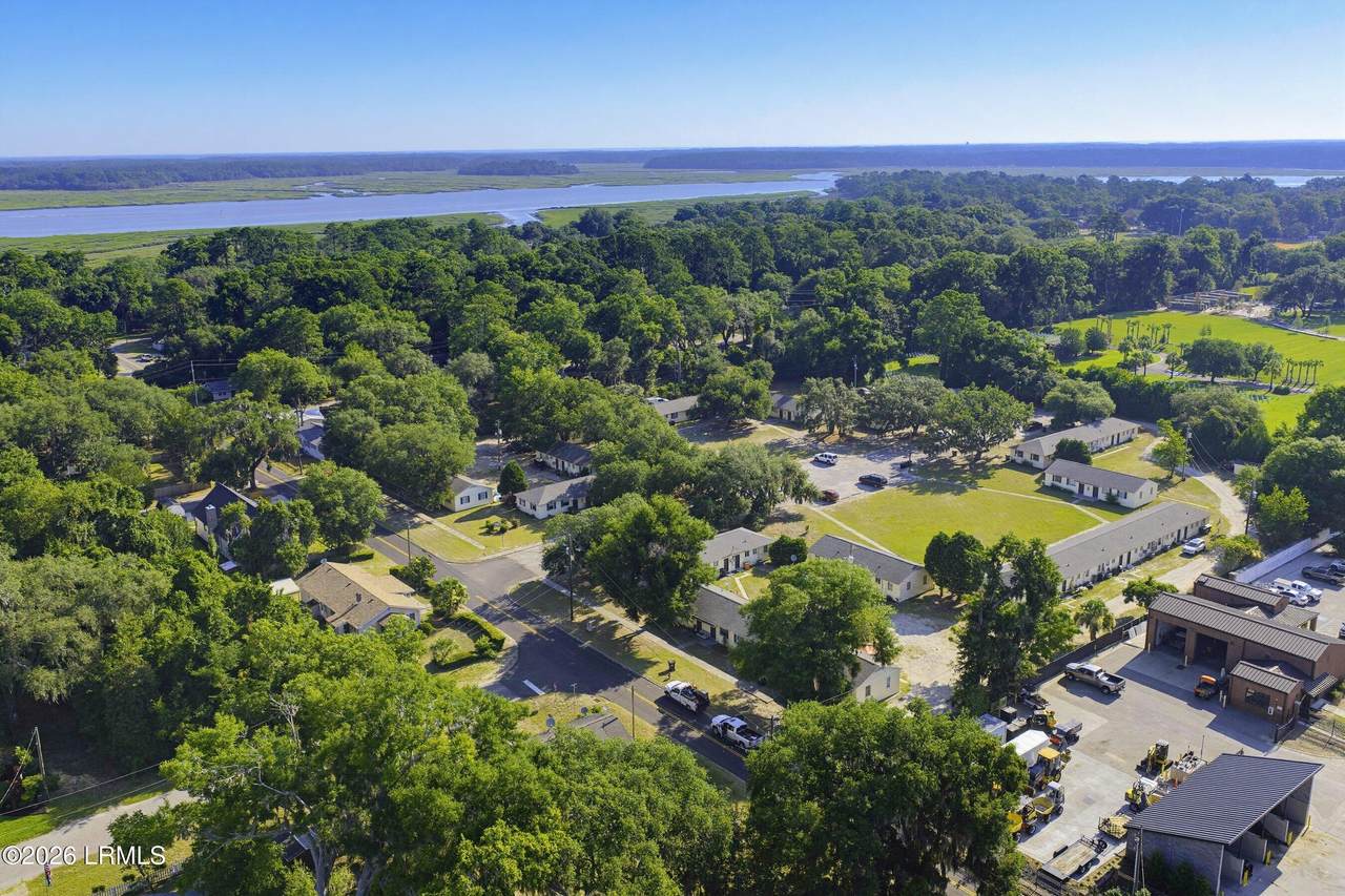 https://bt-photos.global.ssl.fastly.net/beaufortsc/1280_boomver_1_197040-2.jpg