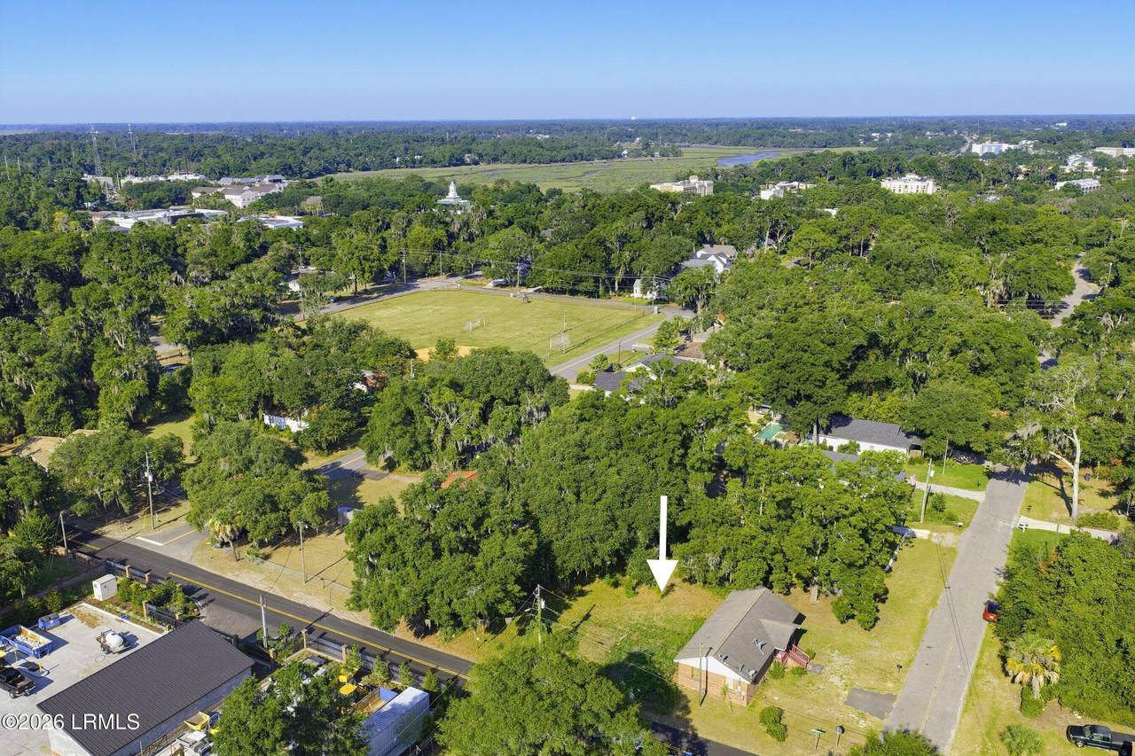 https://bt-photos.global.ssl.fastly.net/beaufortsc/1280_boomver_1_197041-2.jpg