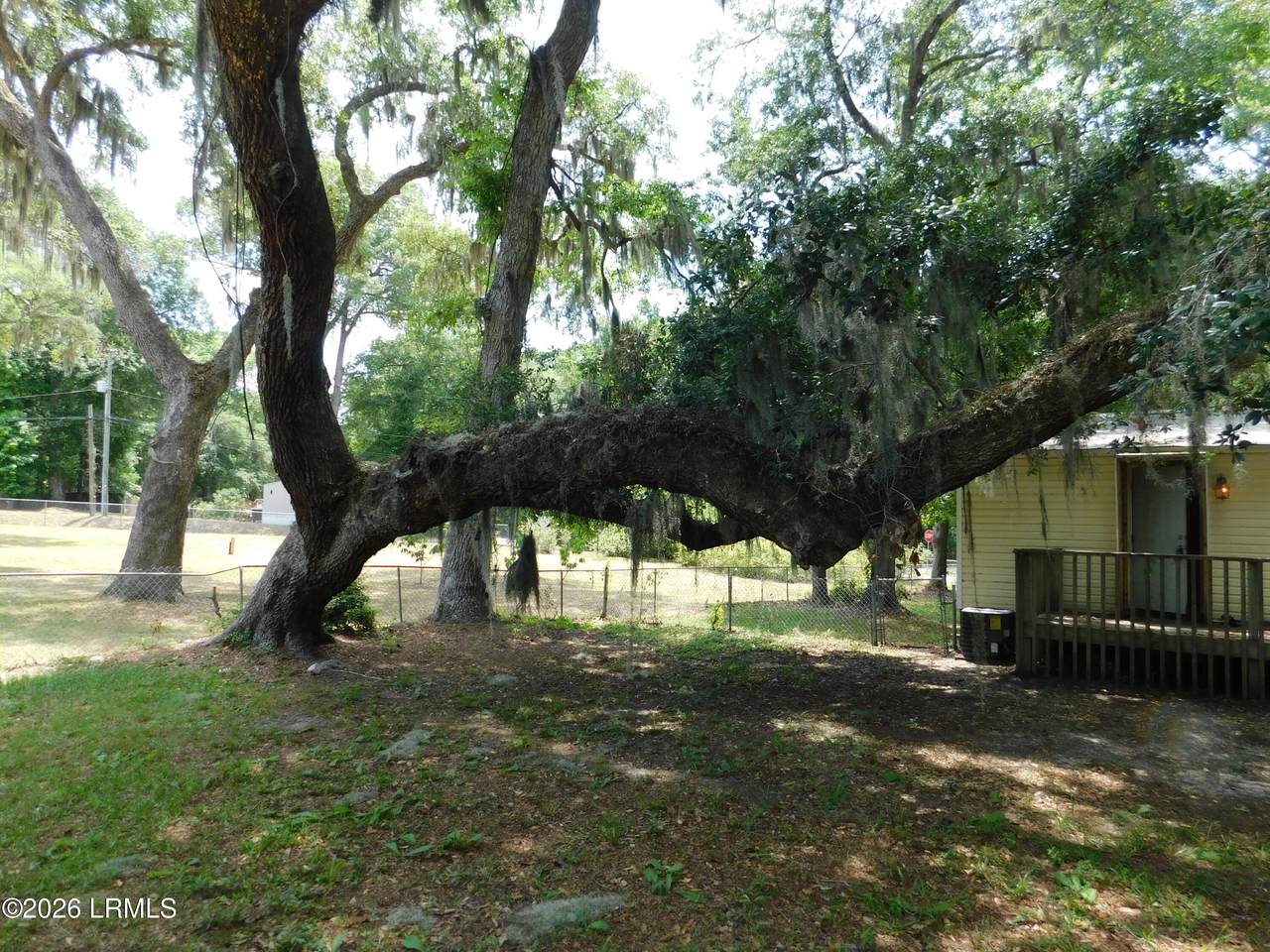 https://bt-photos.global.ssl.fastly.net/beaufortsc/1280_boomver_1_197094-2.jpg