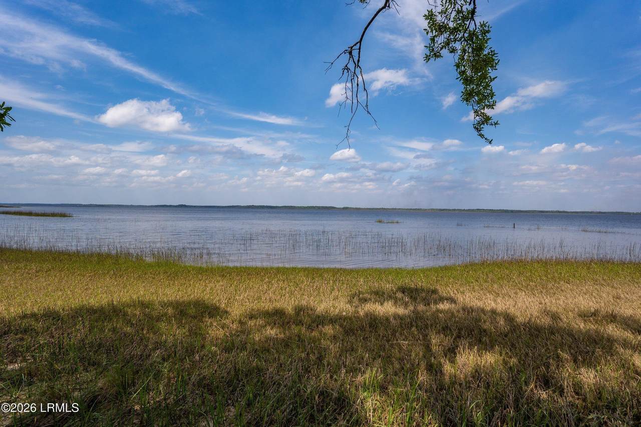 https://bt-photos.global.ssl.fastly.net/beaufortsc/1280_boomver_1_197183-2.jpg