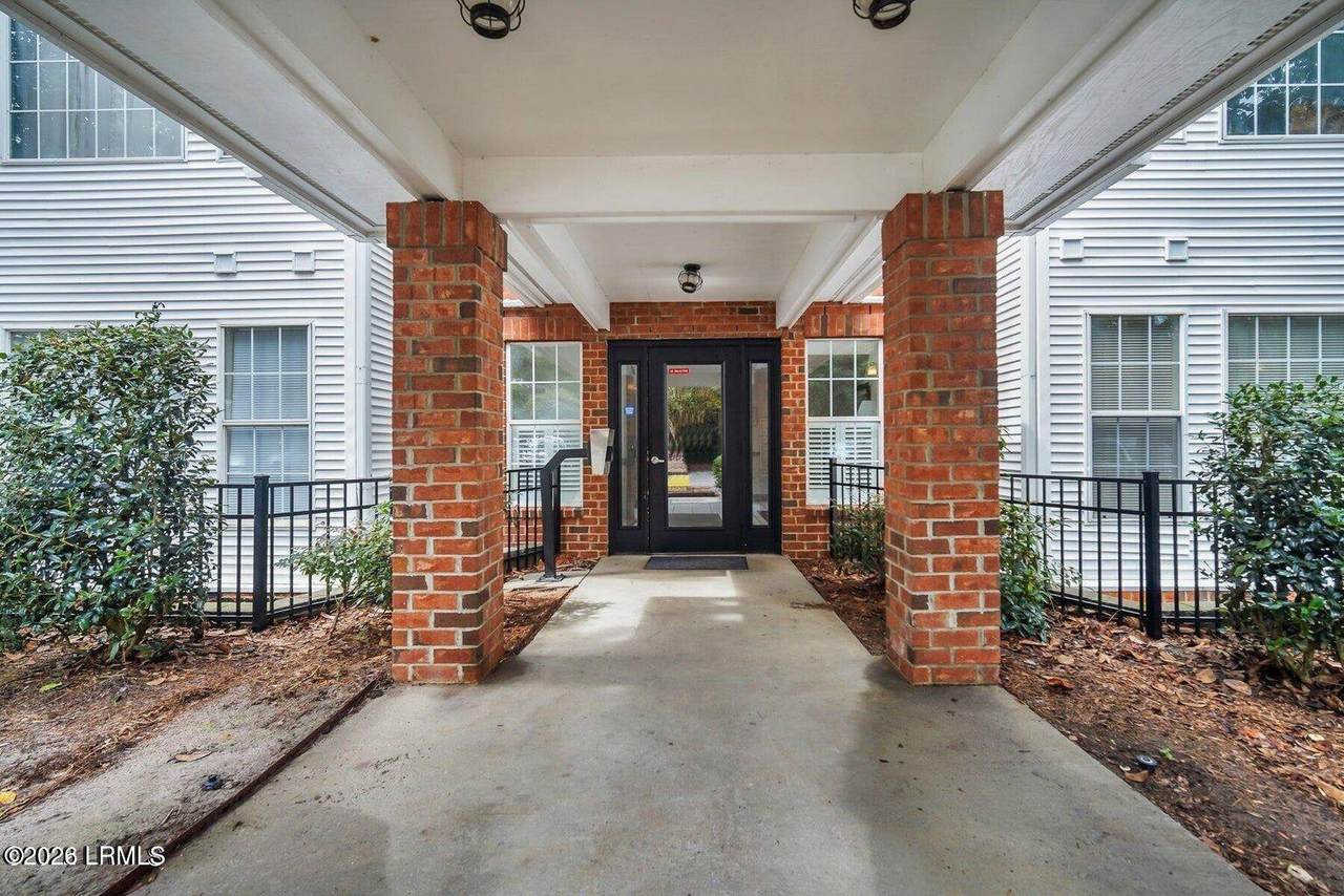 1231 Ladys Island Drive - Photo 1