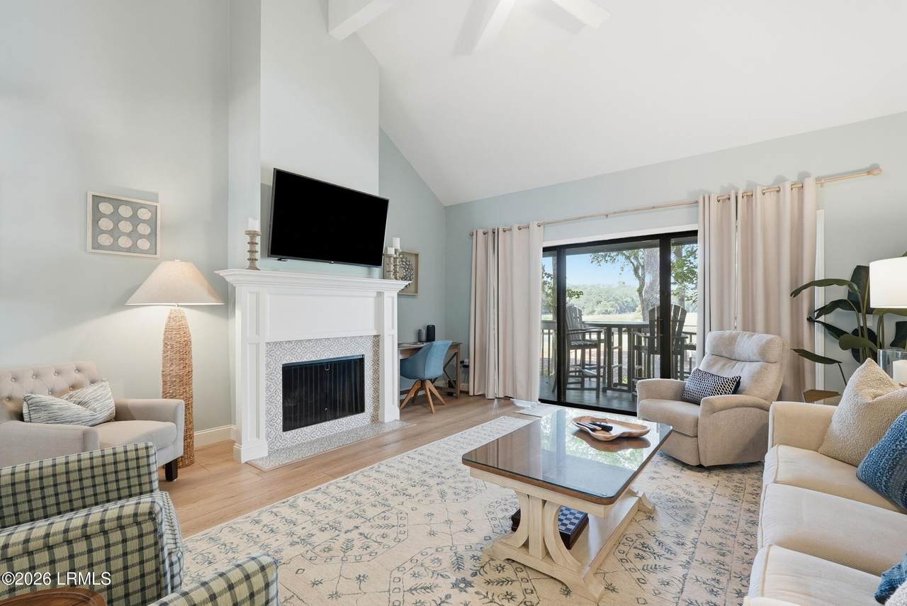 60 Carnoustie Road - Photo 1