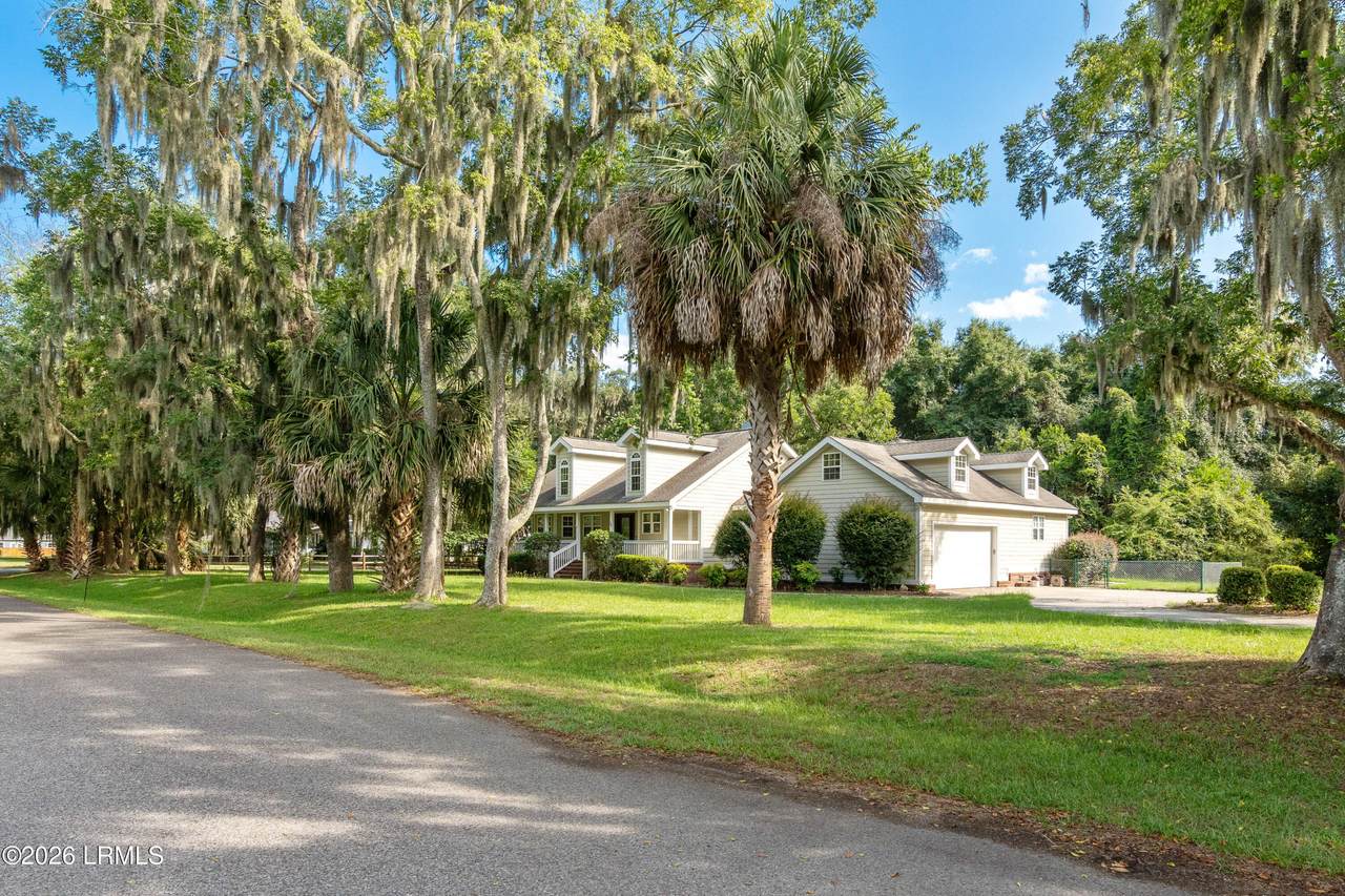 https://bt-photos.global.ssl.fastly.net/beaufortsc/1280_boomver_1_197265-2.jpg