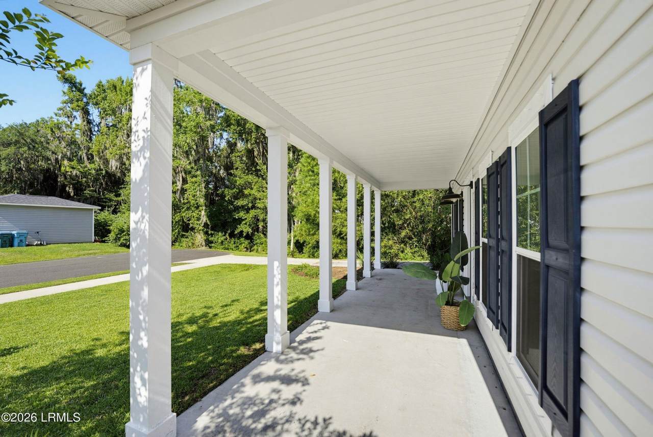 https://bt-photos.global.ssl.fastly.net/beaufortsc/1280_boomver_1_197273-2.jpg