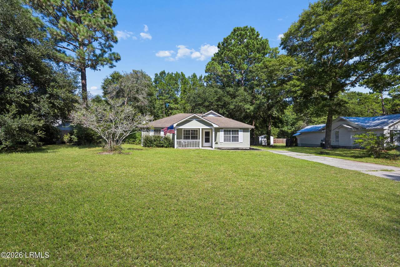 https://bt-photos.global.ssl.fastly.net/beaufortsc/1280_boomver_1_197309-2.jpg