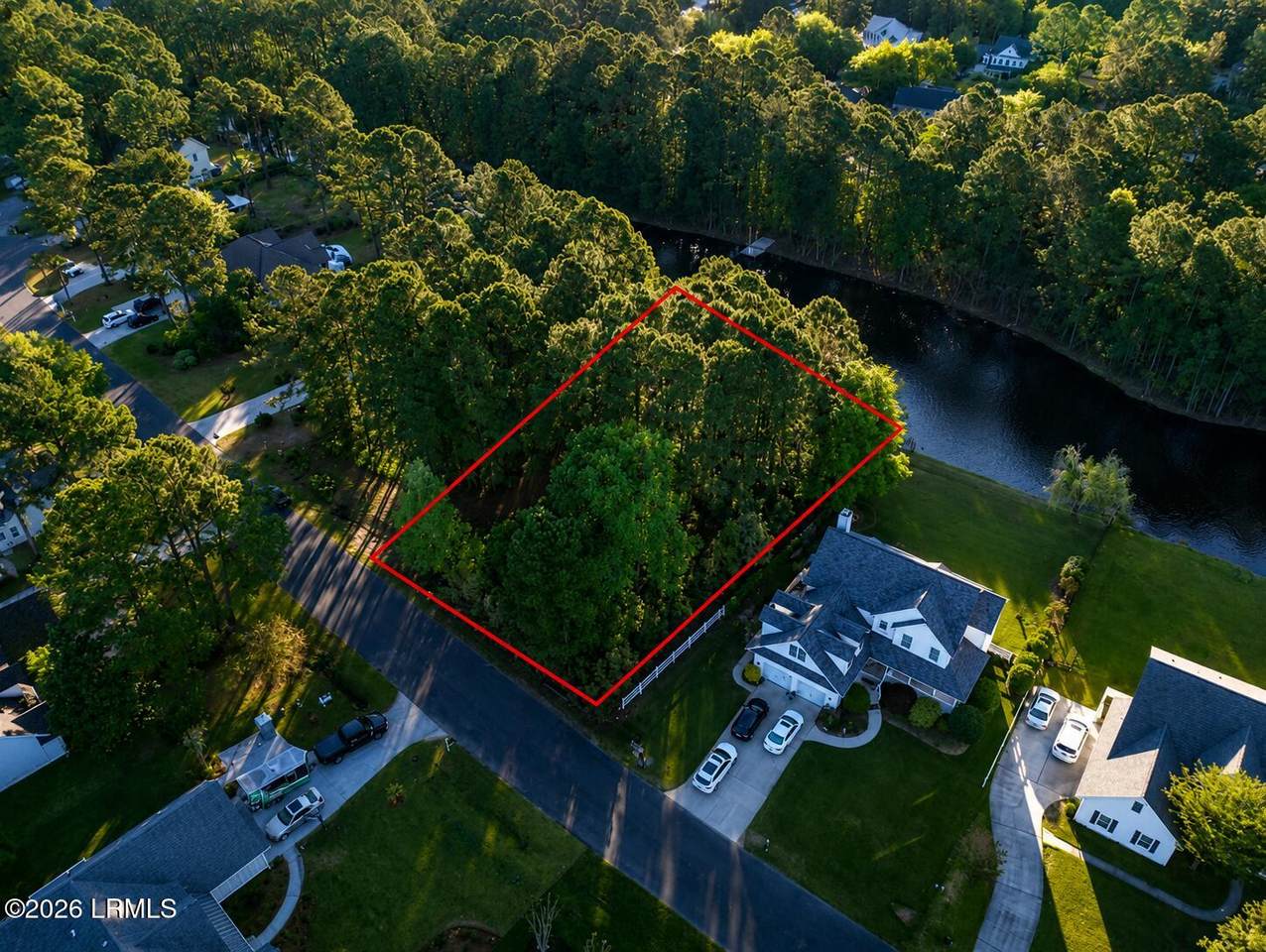 https://bt-photos.global.ssl.fastly.net/beaufortsc/1280_boomver_1_197361-2.jpg