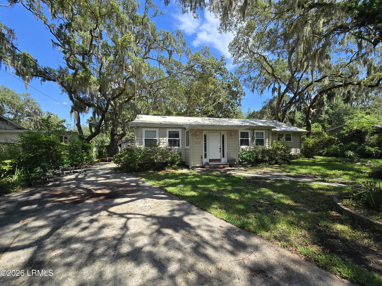 https://bt-photos.global.ssl.fastly.net/beaufortsc/1280_boomver_1_197365-2.jpg
