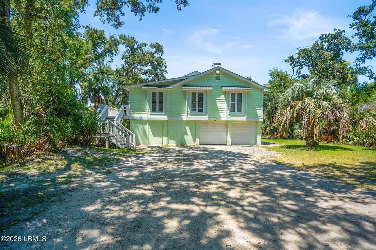373 Pike Drive - Photo 1