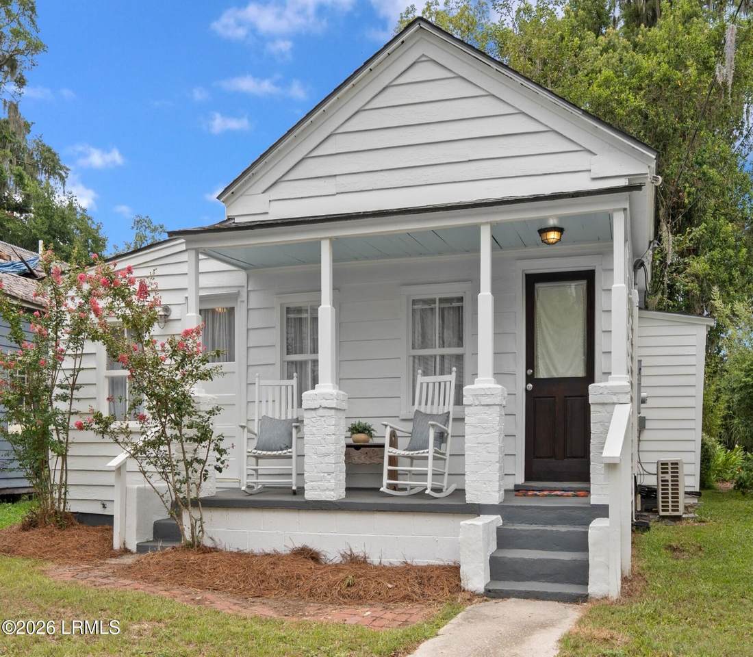 910 Duke Street - Photo 1