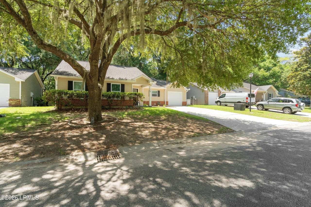 https://bt-photos.global.ssl.fastly.net/beaufortsc/1280_boomver_1_197436-2.jpg