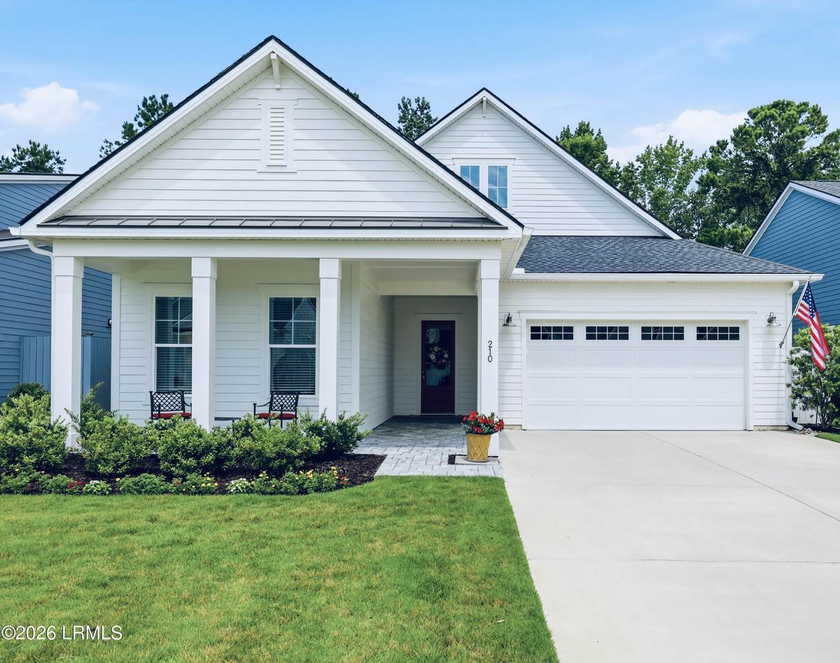 210 Foxbriar Court - Photo 1