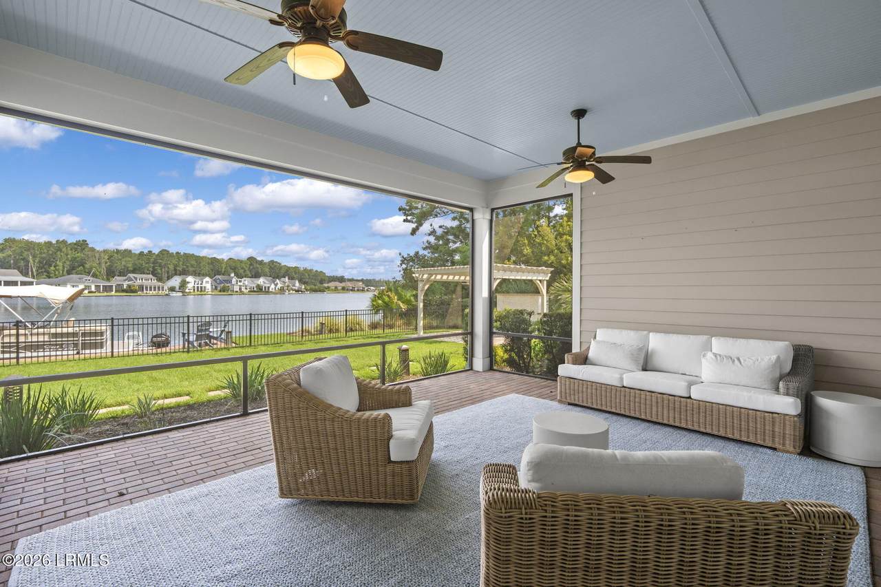 https://bt-photos.global.ssl.fastly.net/beaufortsc/1280_boomver_1_197540-2.jpg