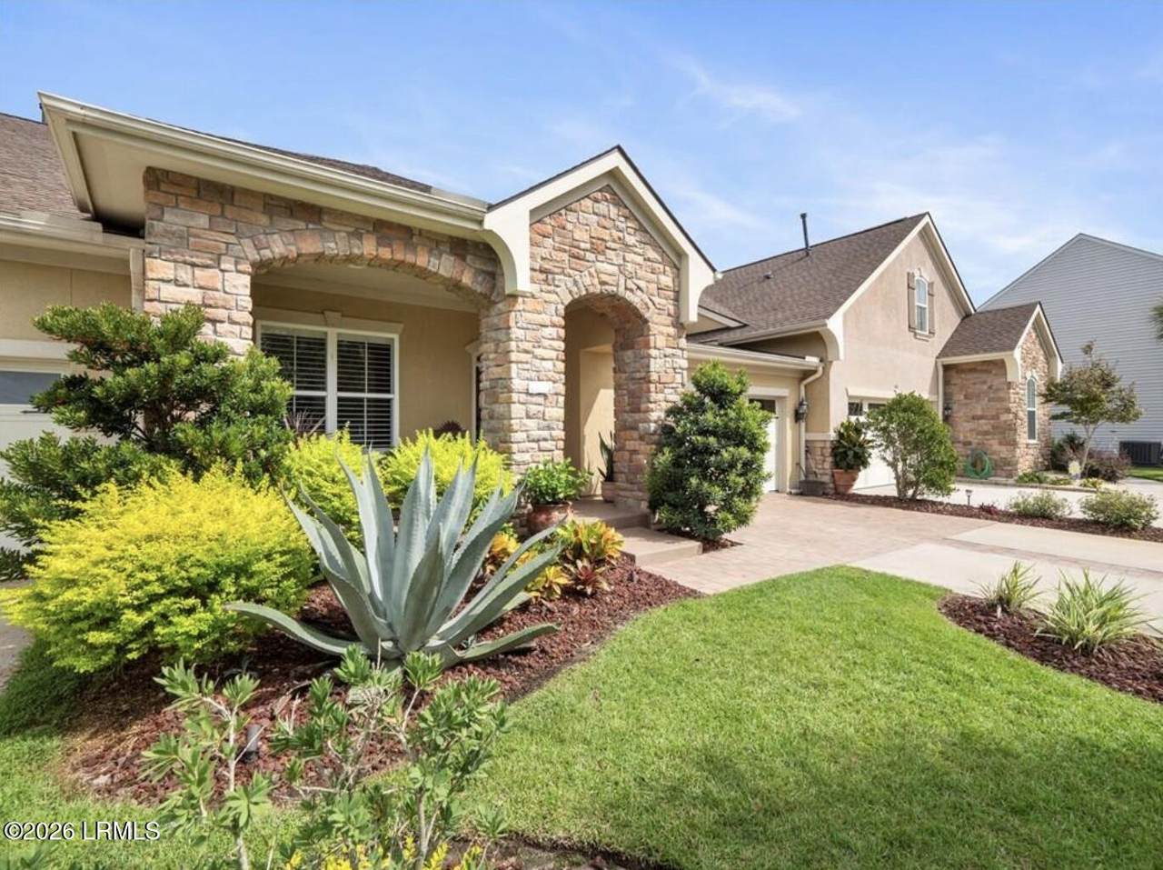 104 Garden Row Drive - Photo 1