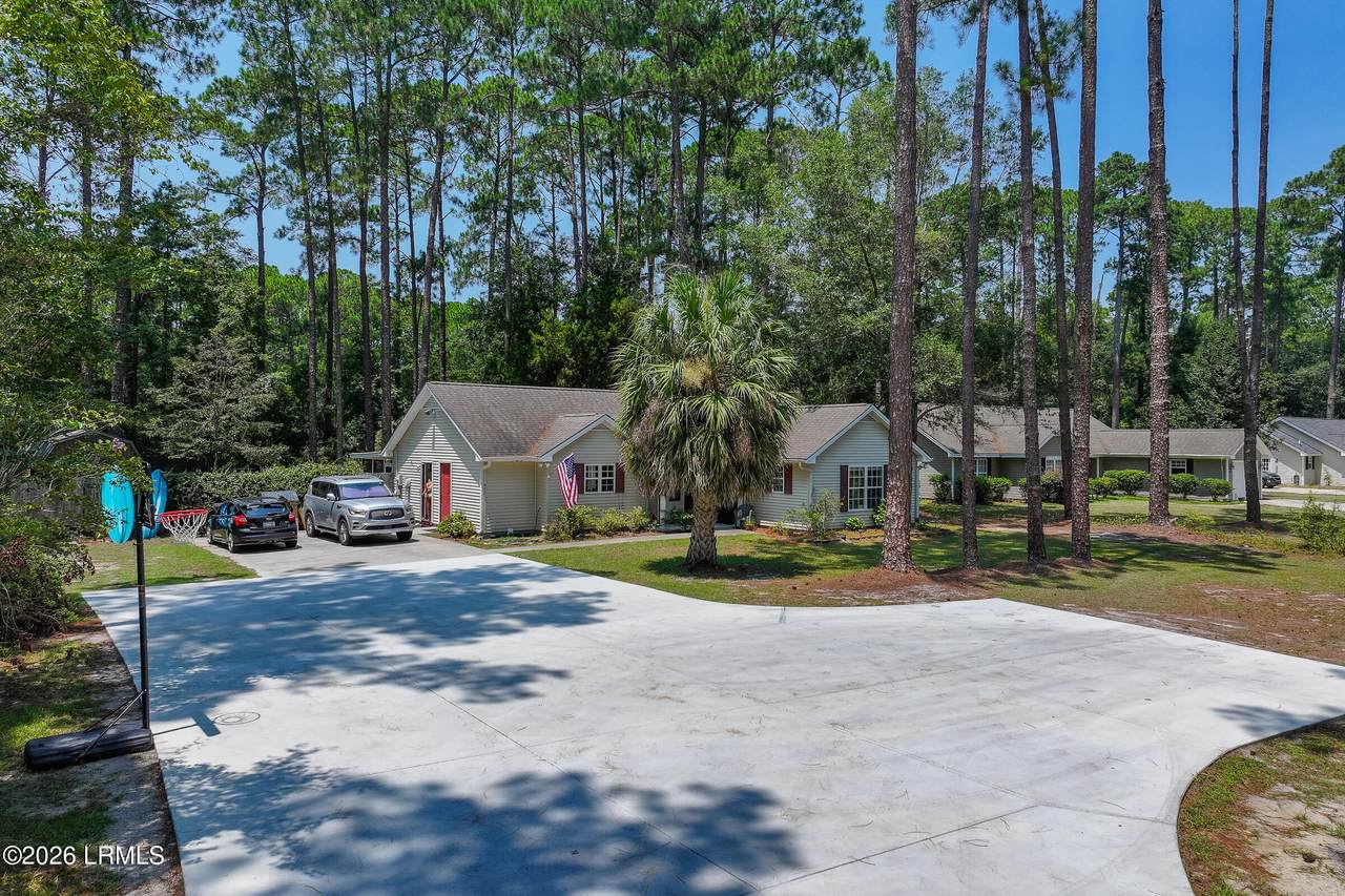 https://bt-photos.global.ssl.fastly.net/beaufortsc/1280_boomver_1_197592-2.jpg