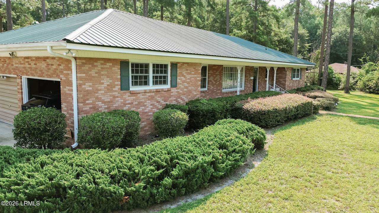 https://bt-photos.global.ssl.fastly.net/beaufortsc/1280_boomver_1_197599-2.jpg