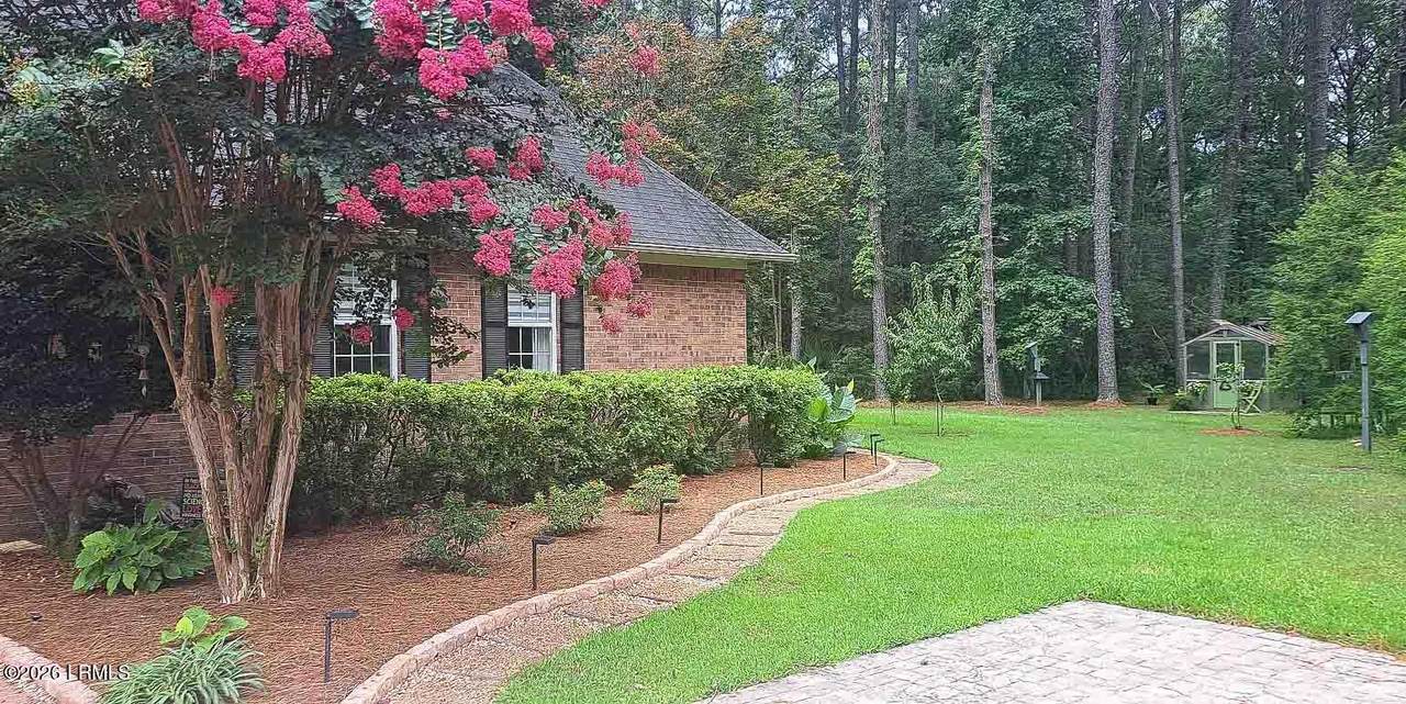 https://bt-photos.global.ssl.fastly.net/beaufortsc/1280_boomver_1_197740-2.jpg