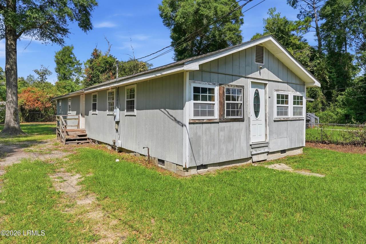 https://bt-photos.global.ssl.fastly.net/beaufortsc/1280_boomver_1_197757-2.jpg