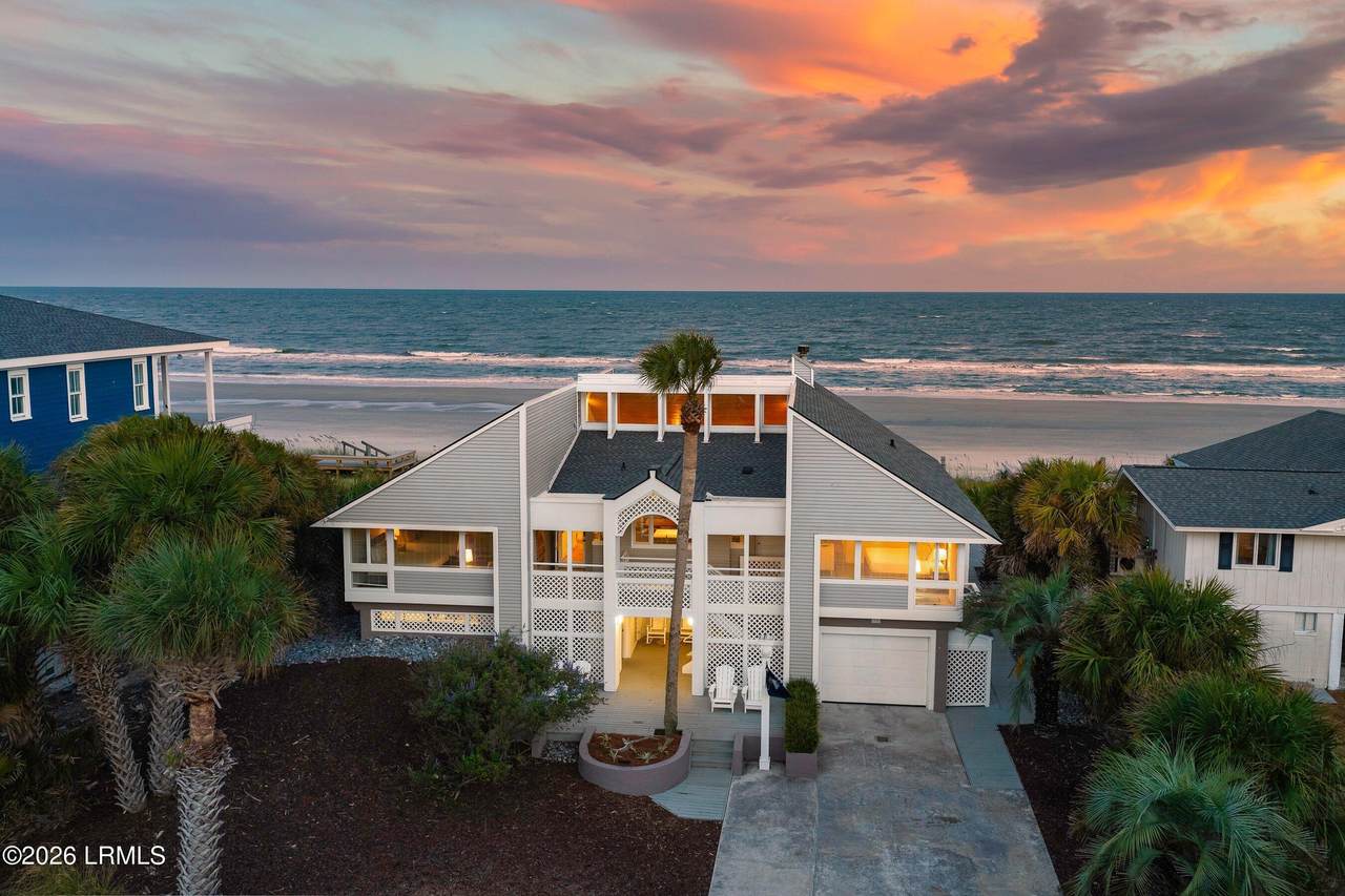 468 Tarpon Boulevard - Photo 1