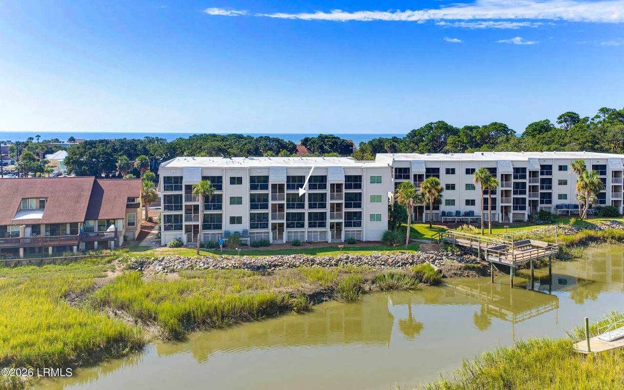 190 Beach Club Villa - Photo 1