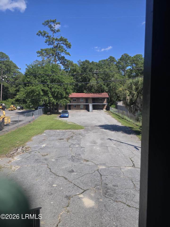 https://bt-photos.global.ssl.fastly.net/beaufortsc/1280_boomver_1_197794-2.jpg