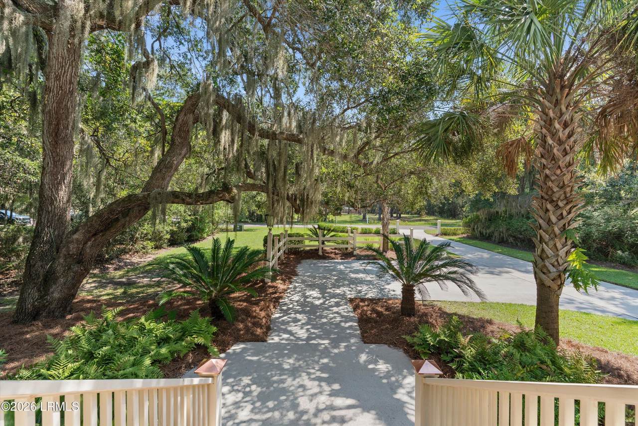 https://bt-photos.global.ssl.fastly.net/beaufortsc/1280_boomver_1_197962-2.jpg