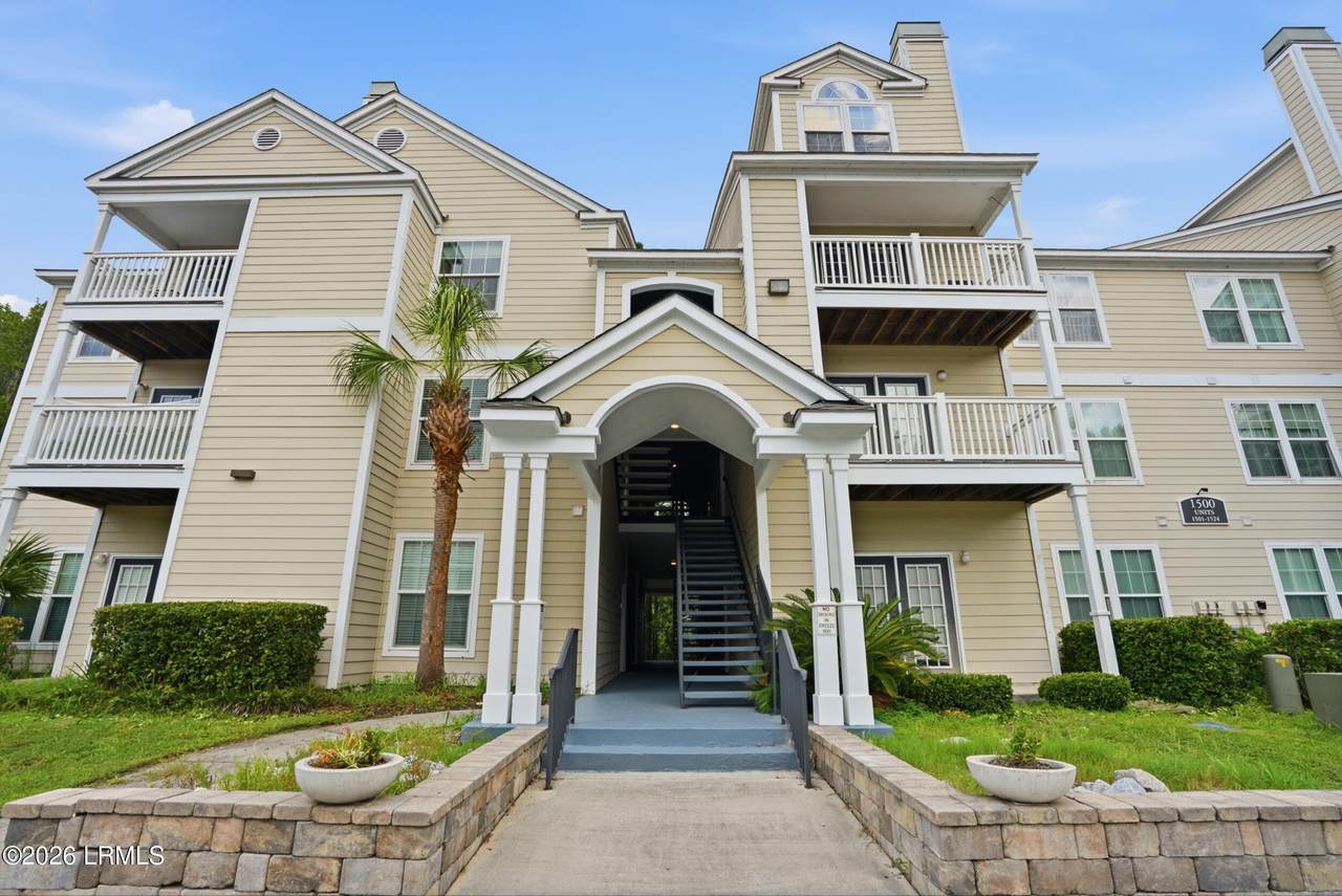 100 Kensington Boulevard - Photo 1