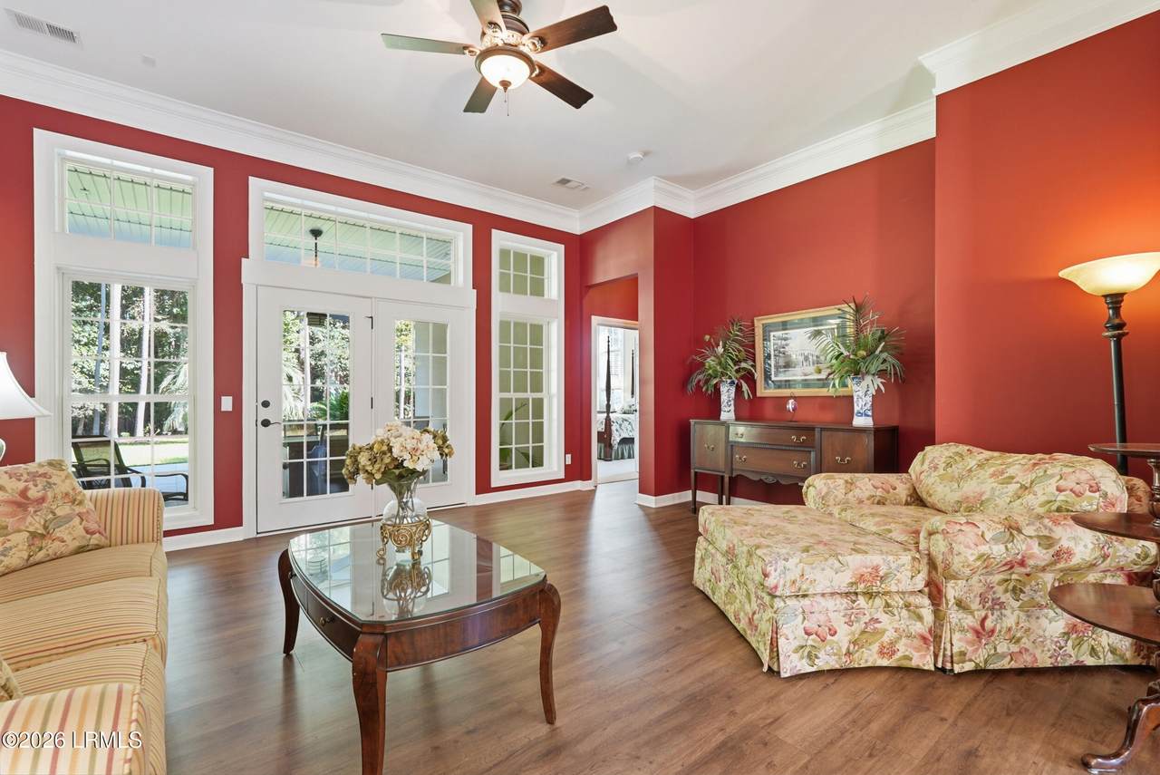 https://bt-photos.global.ssl.fastly.net/beaufortsc/1280_boomver_1_198078-2.jpg