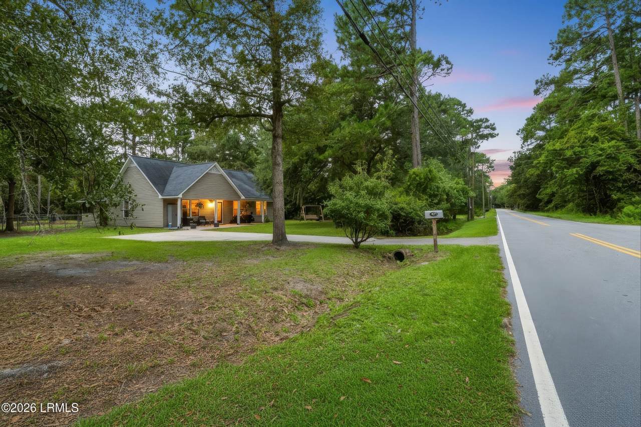 https://bt-photos.global.ssl.fastly.net/beaufortsc/1280_boomver_1_198147-2.jpg