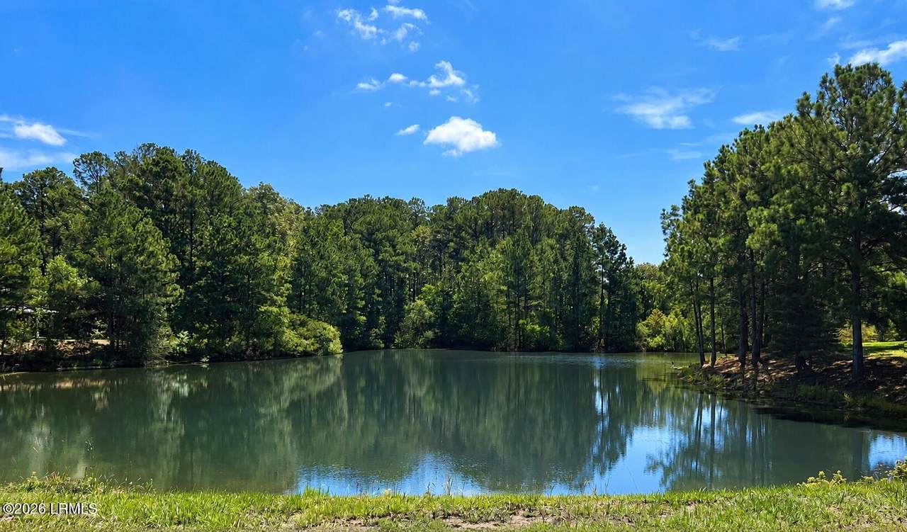 https://bt-photos.global.ssl.fastly.net/beaufortsc/1280_boomver_1_198182-2.jpg