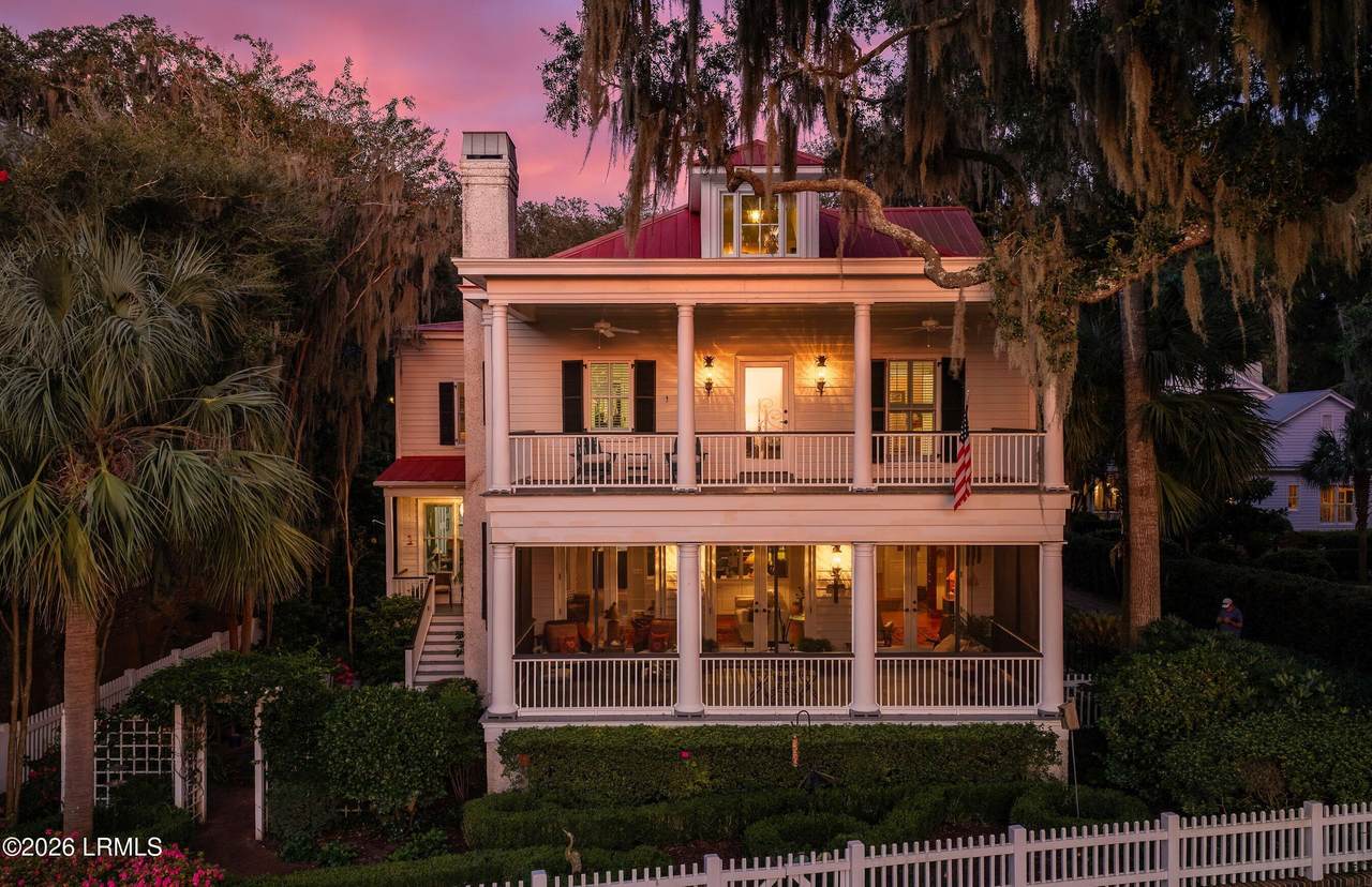 https://bt-photos.global.ssl.fastly.net/beaufortsc/1280_boomver_1_198253-2.jpg