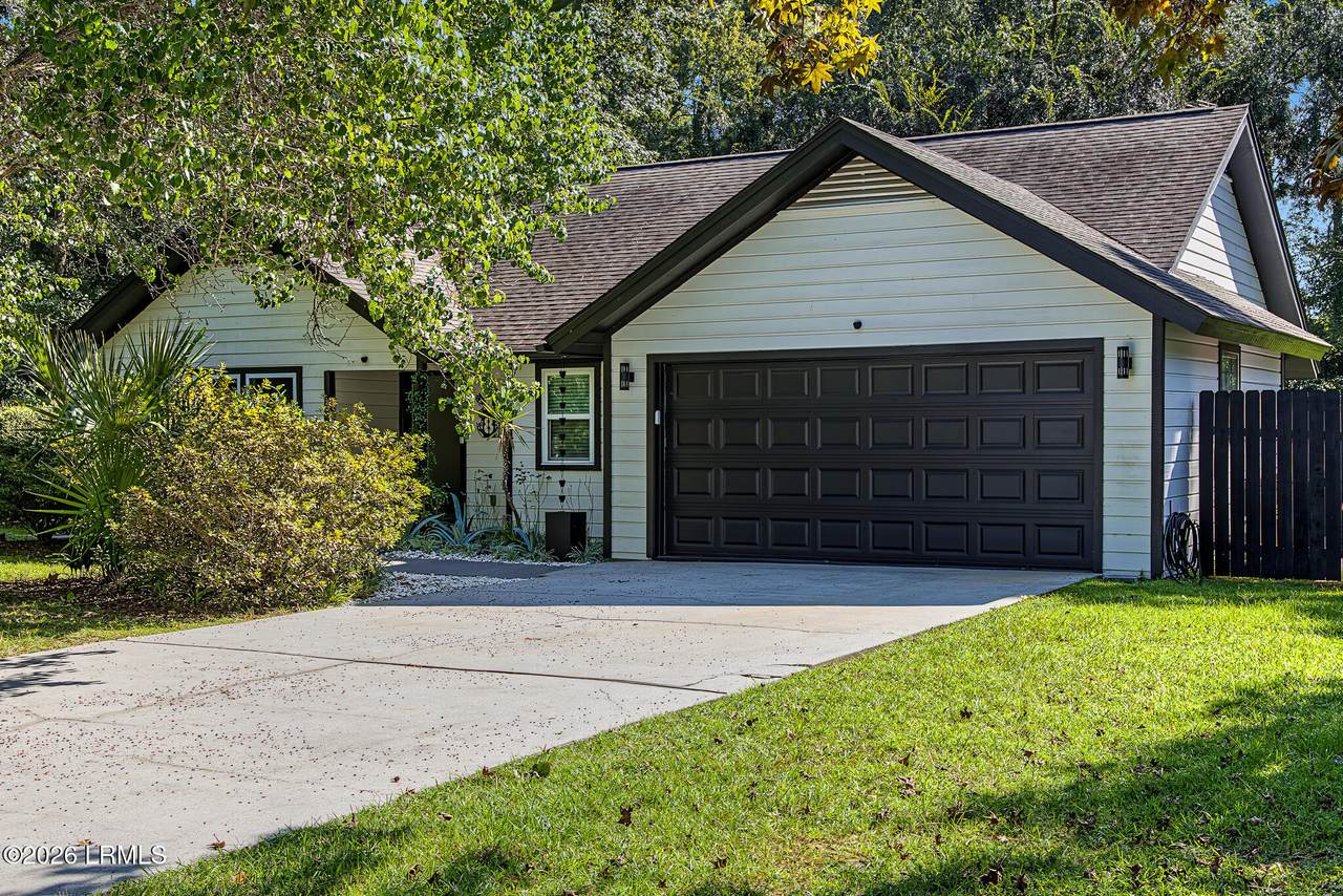 https://bt-photos.global.ssl.fastly.net/beaufortsc/1280_boomver_1_198434-2.jpg