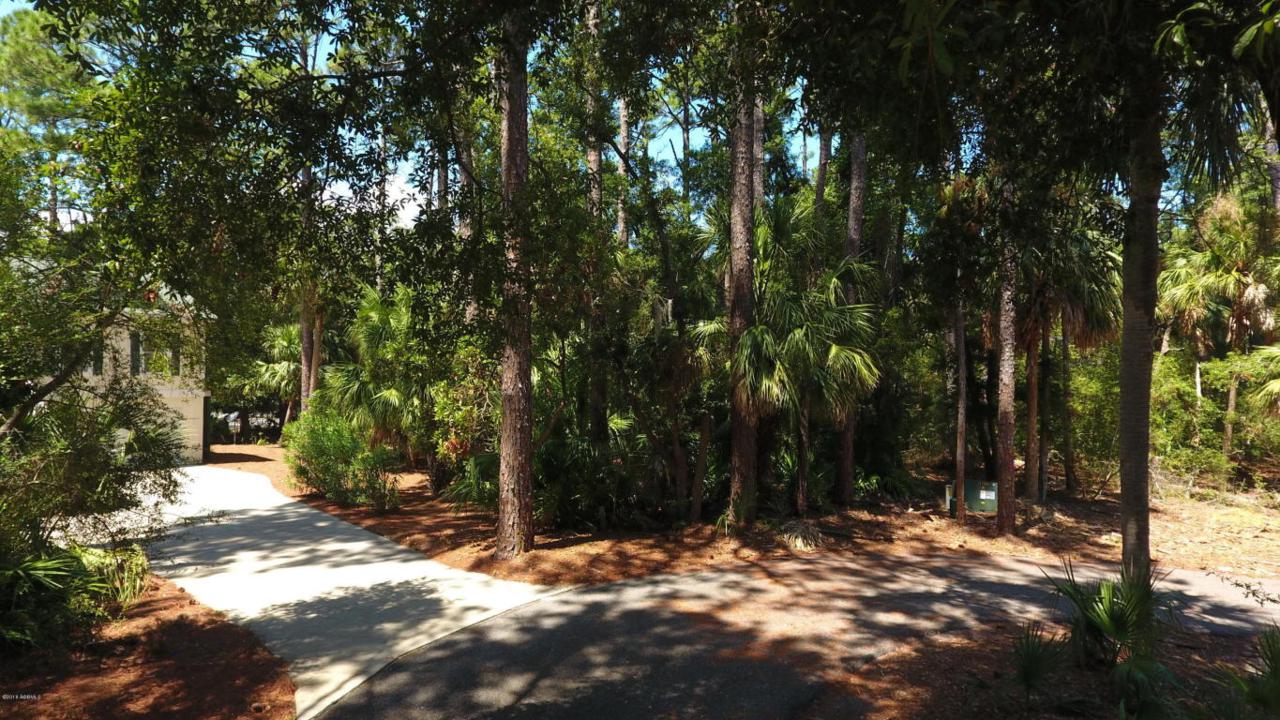 212 Grouse Pointe - Photo 1