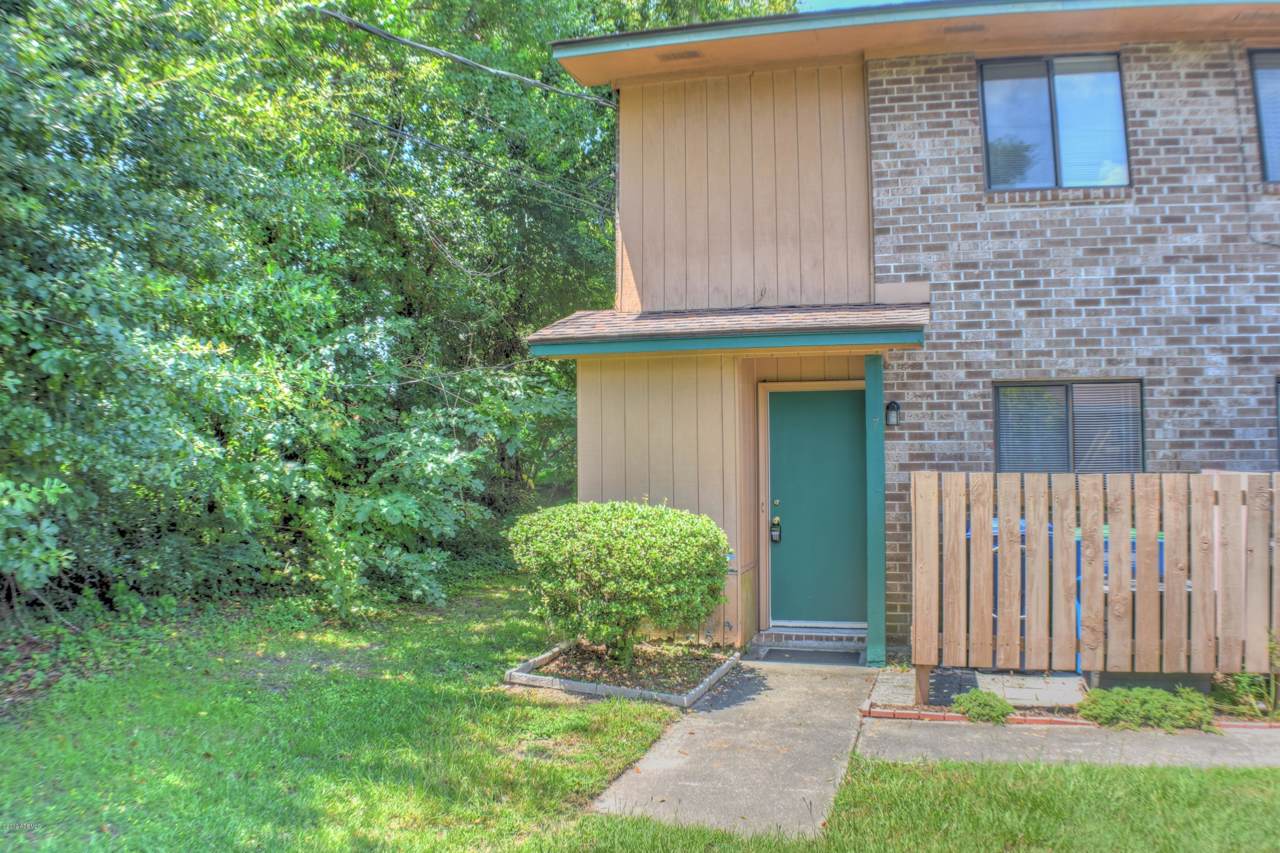 1012 Union Street - Photo 1