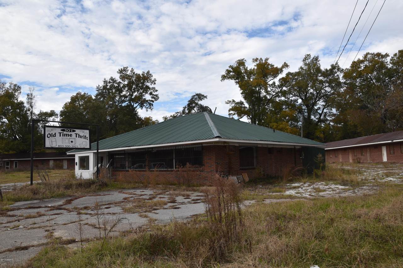 884 Main Street - Photo 1