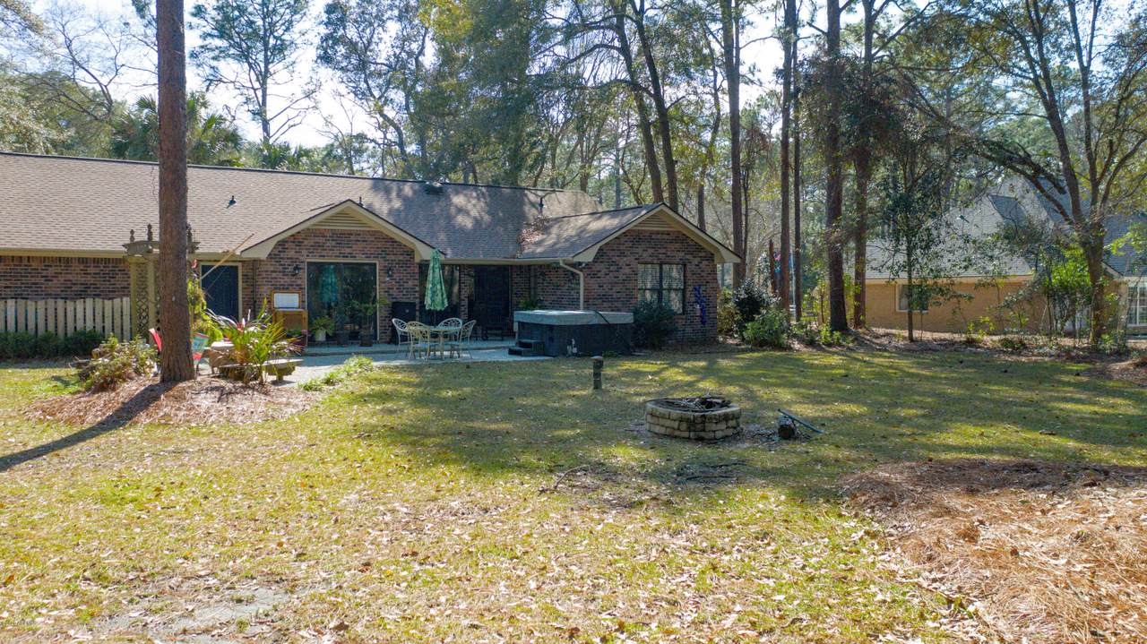16 Royal Pines Boulevard - Photo 1