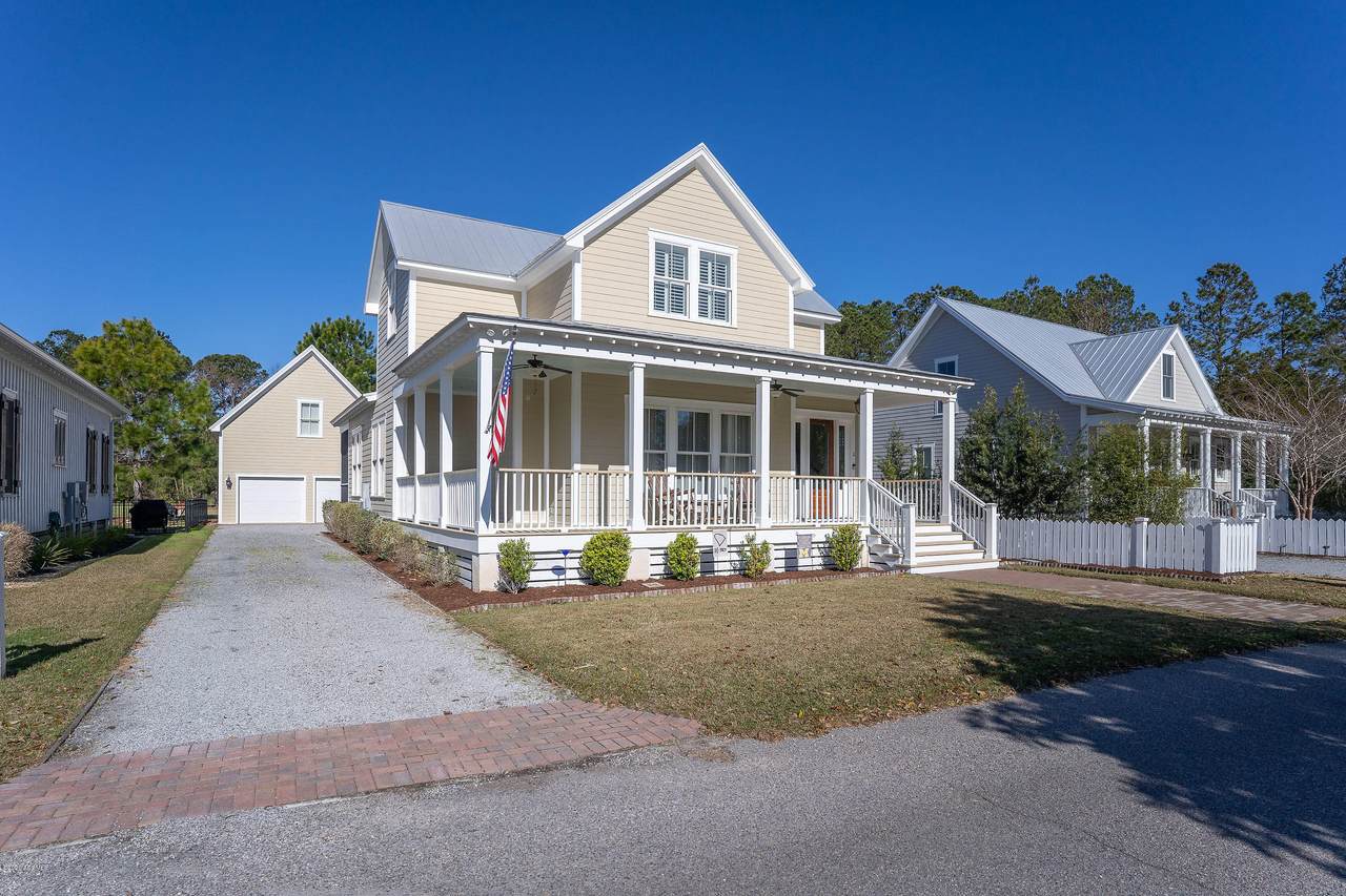 11 Sheffield Avenue - Photo 1