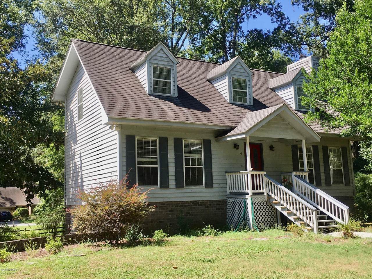 34 Chesterfield Drive - Photo 1