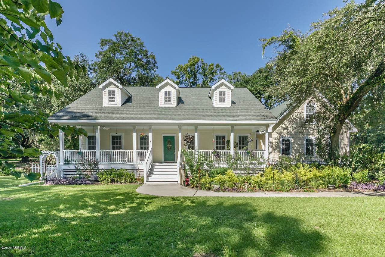 3 Webb Way - Photo 1
