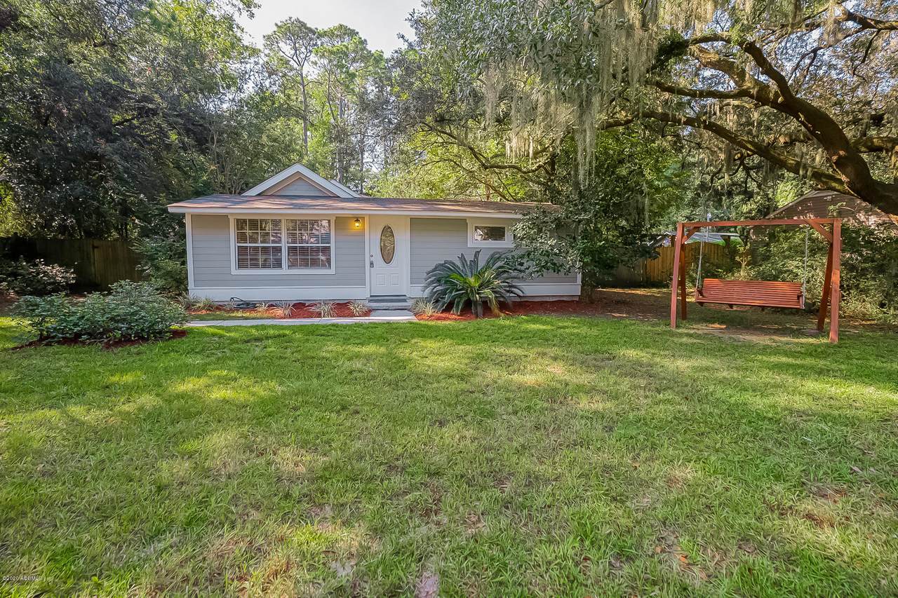 1602 Lafayette Street - Photo 1
