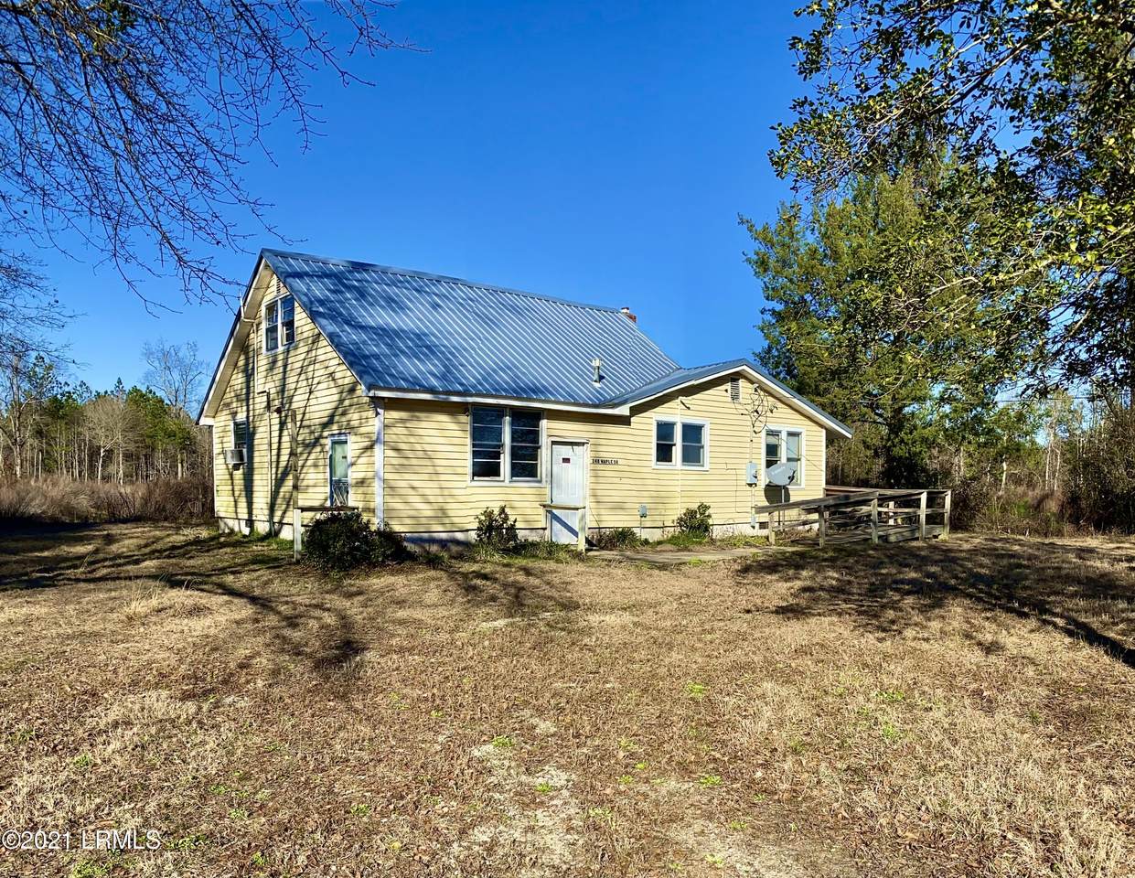 248 Maple Drive - Photo 1
