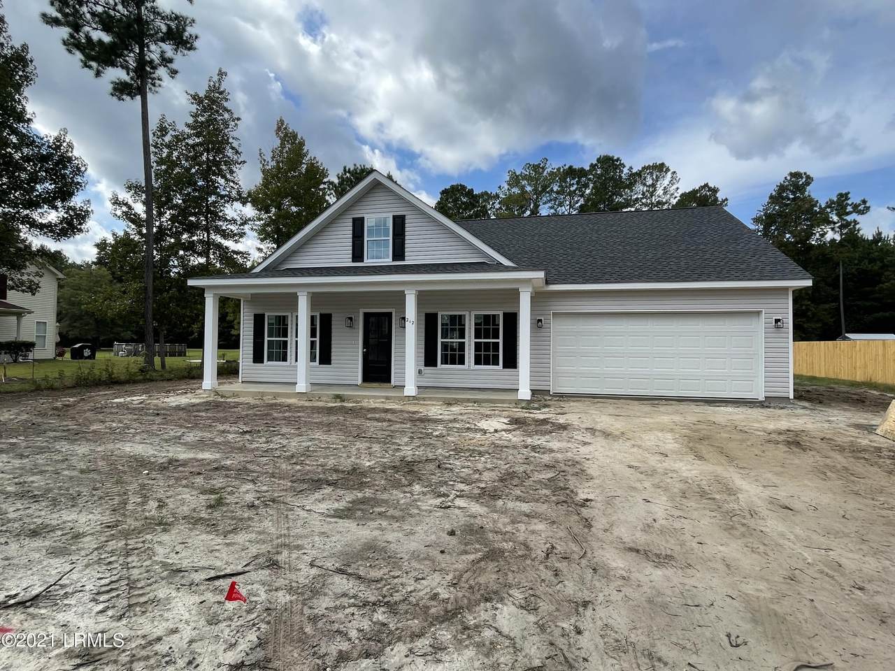 212 Graham Hall - Photo 1