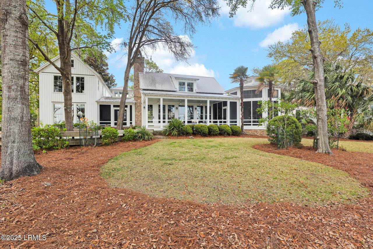 390 Distant Island Drive - Photo 1