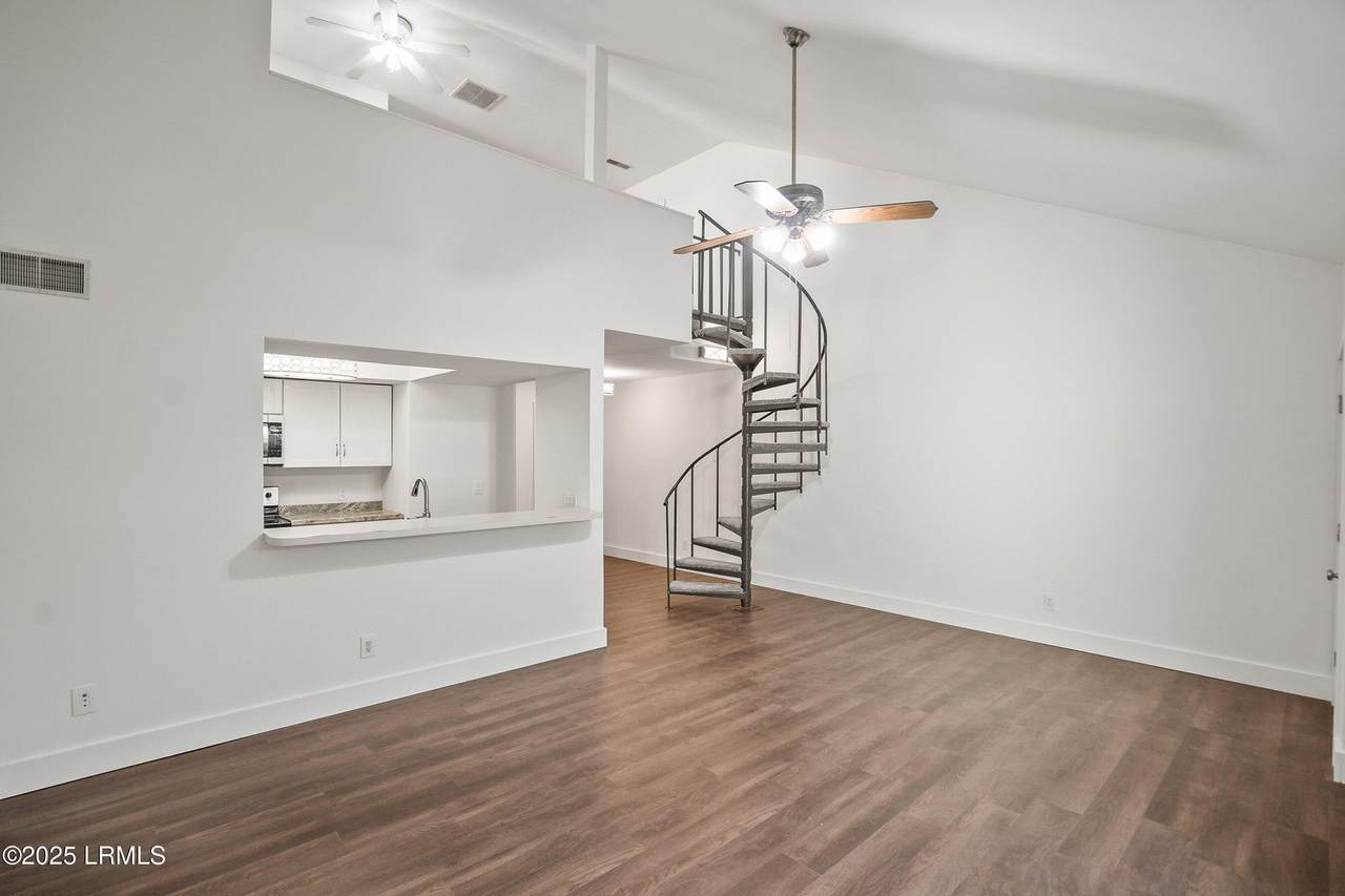 900 Brotherhood Road - Photo 1