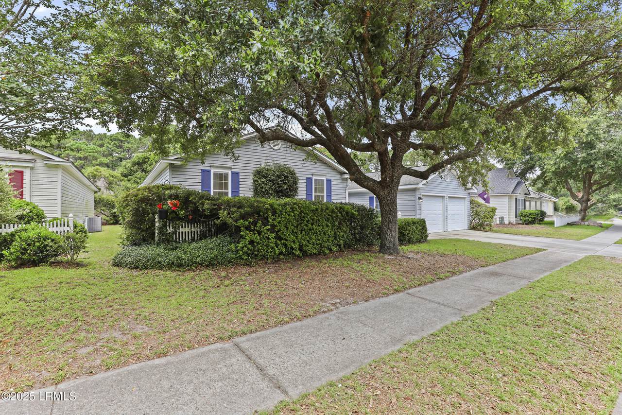 https://bt-photos.global.ssl.fastly.net/beaufortsc/1280_boomver_2_191471-2.jpg